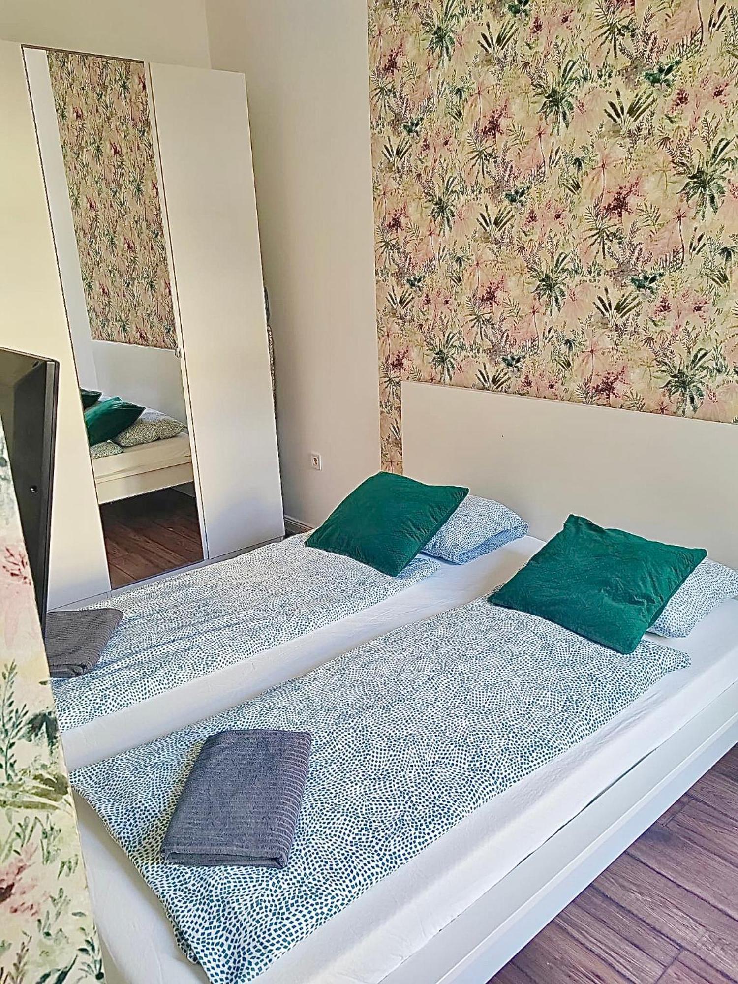 Home R574 #Freeparking Budapest Exterior foto
